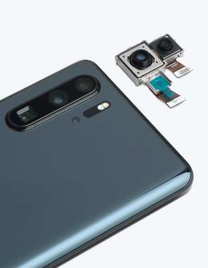 Smartphone and Camera Module